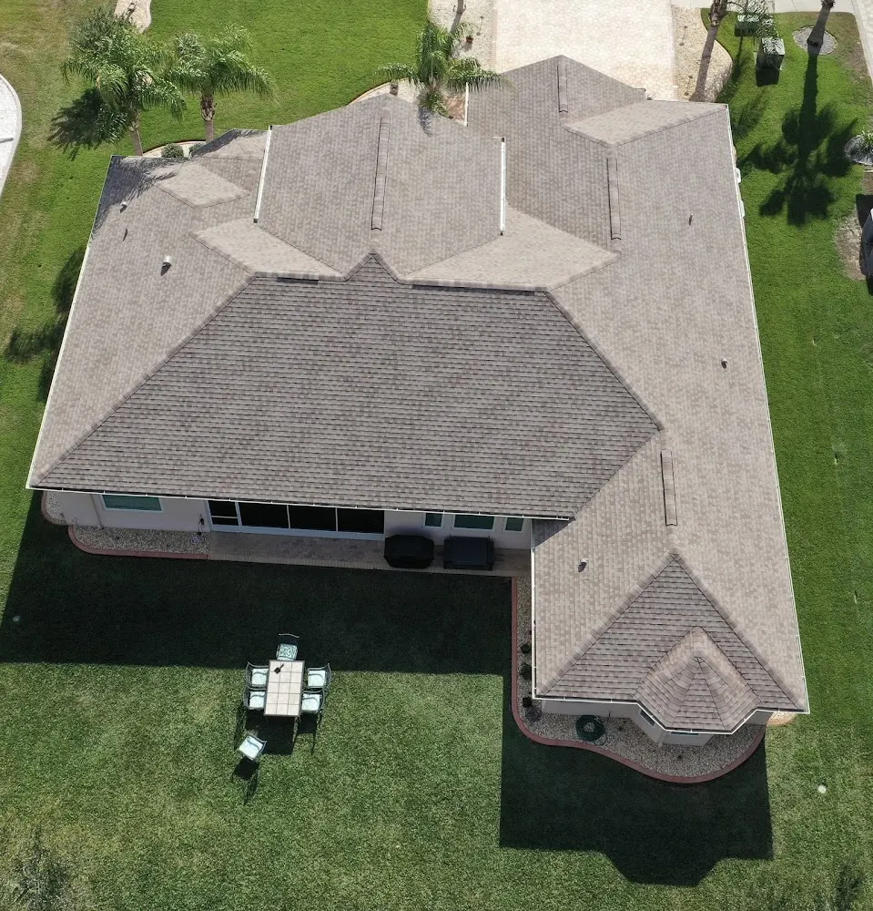 EMC ROOFING LLC, from its Google Business Profile